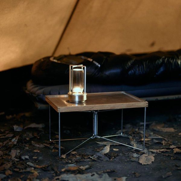 aura gleam table lamp