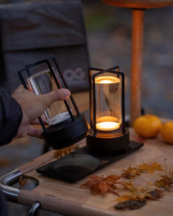 aura gleam table lamp
