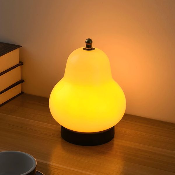 cute pear table lamp
