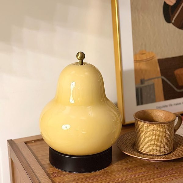 cute pear table lamp