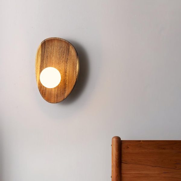eivor wall lamp