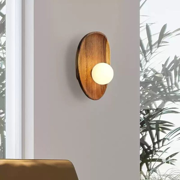 eivor wall lamp