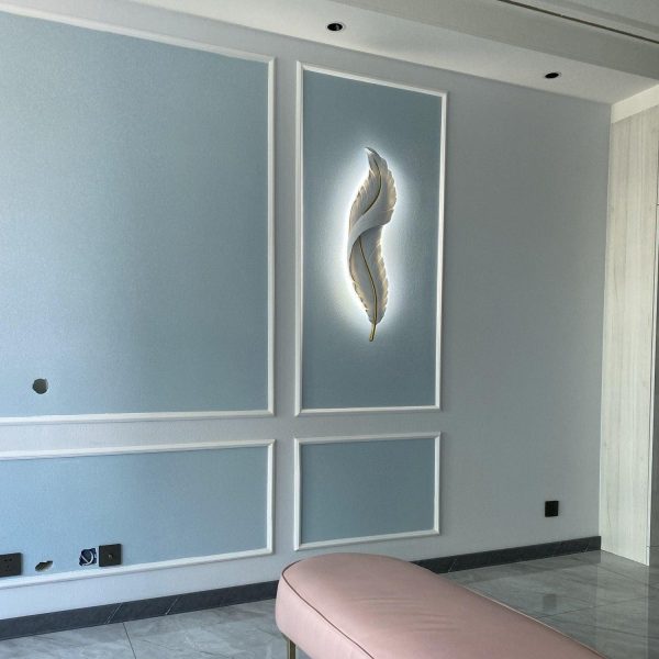feather wall lamp