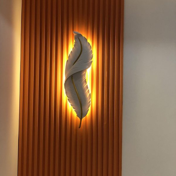 feather wall lamp