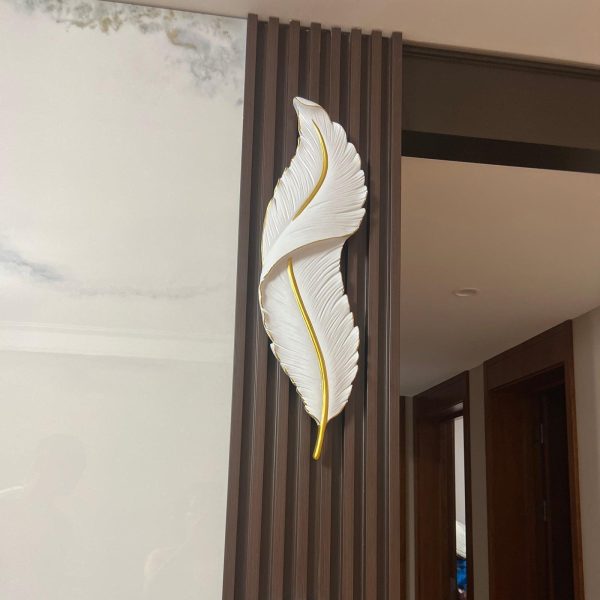 feather wall lamp