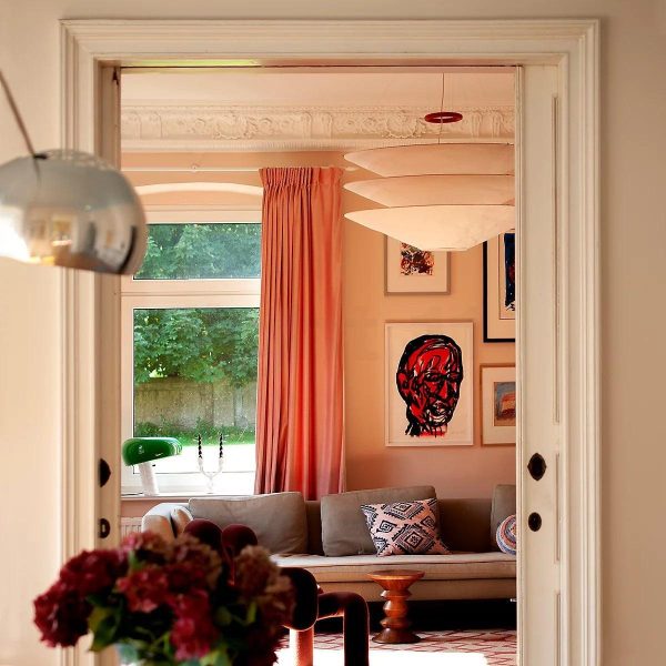 floating pendant light