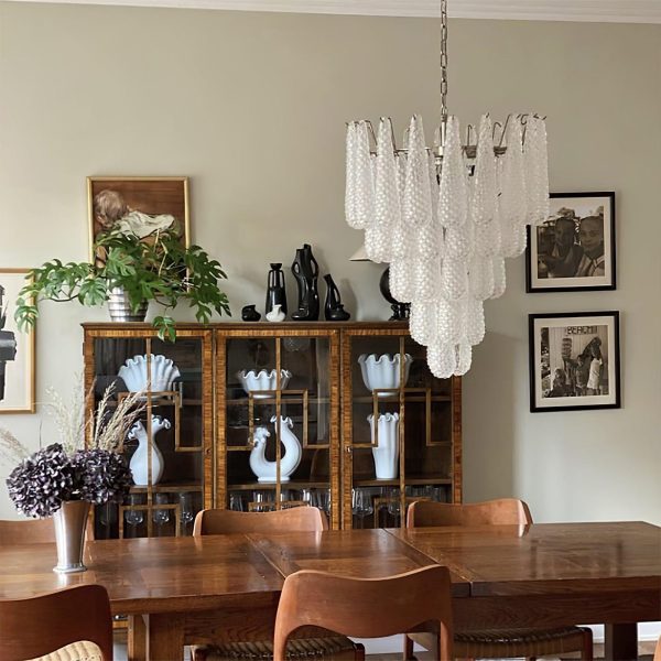 jatuh chandelier