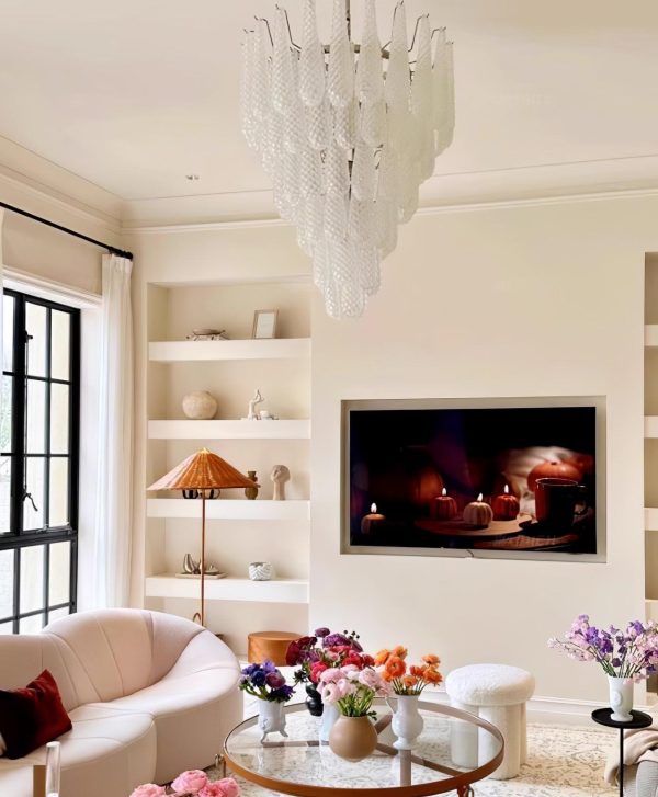 jatuh chandelier