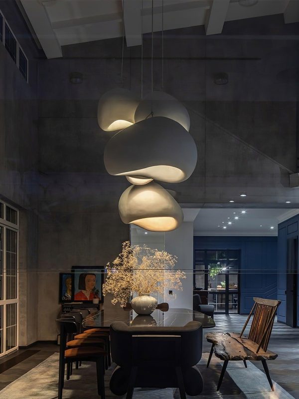 khmara resin pendant lamp