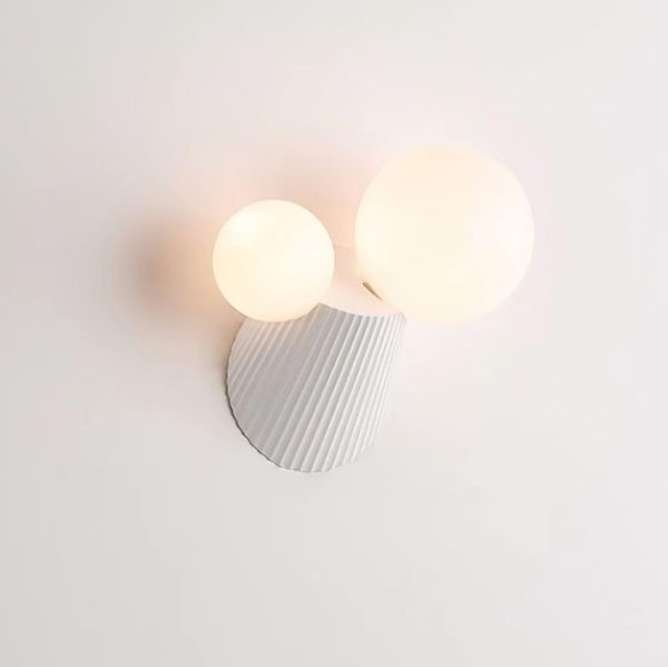 land wall light