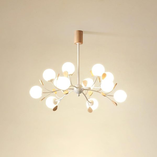 melanie chandelier