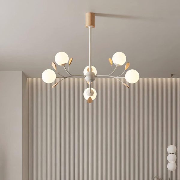 melanie chandelier