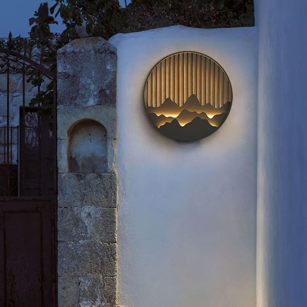 mountain outdoor wall lamp