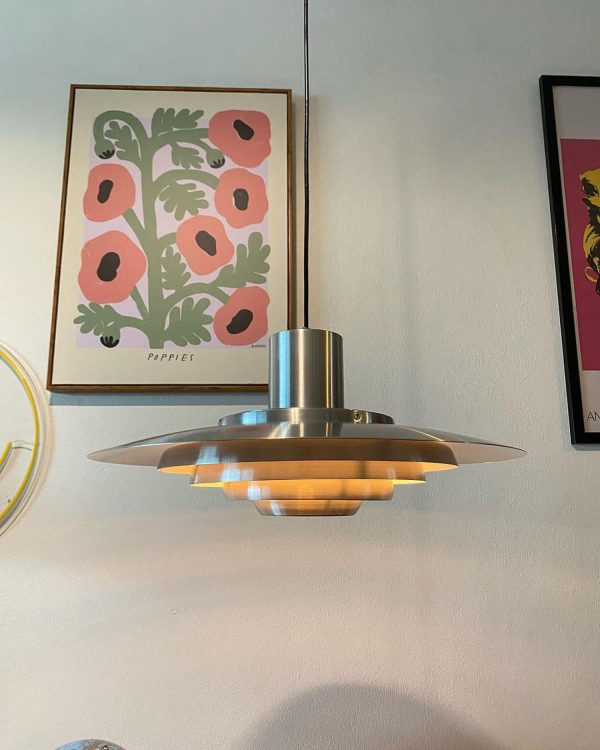 p376 pendant light