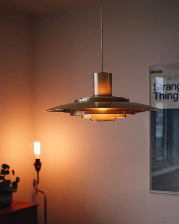 p376 pendant light