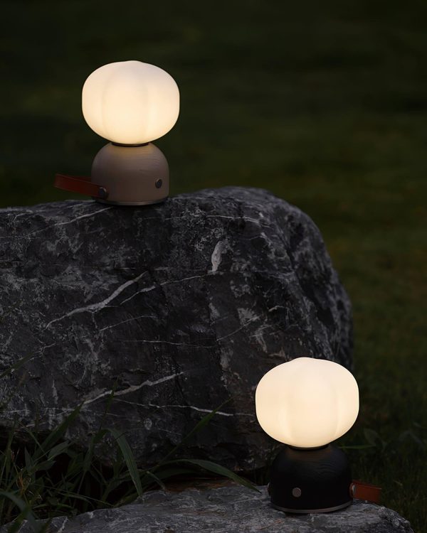 pallina portable table lamp