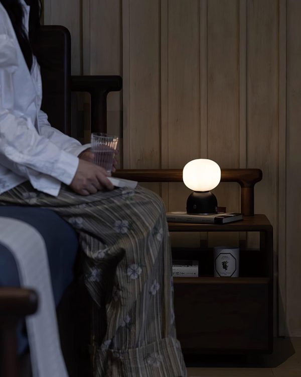 pallina portable table lamp