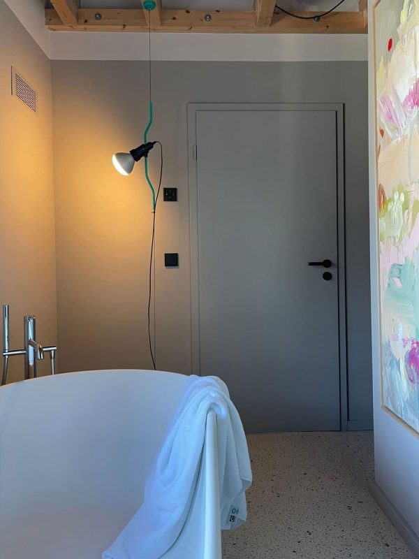 parentheses pendant light