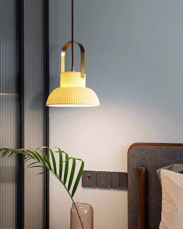 ribbed ceramic pendant lamp