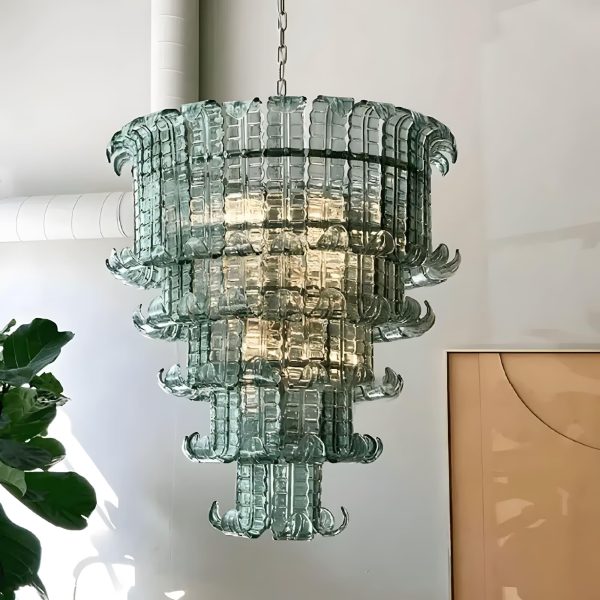 seenaknya chandelier