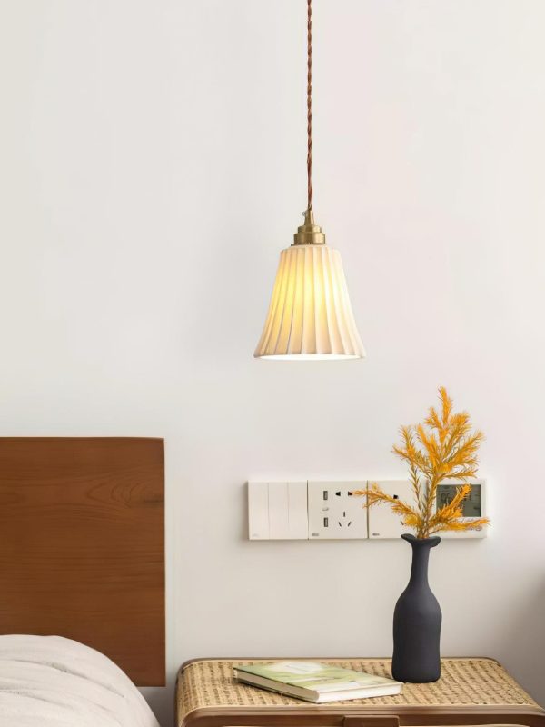 trumpet ceramic pendant light