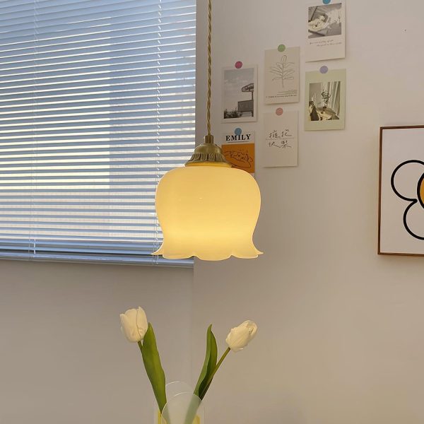 valley flower pendant lamp