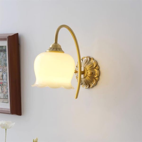 vintage mia wall lamp