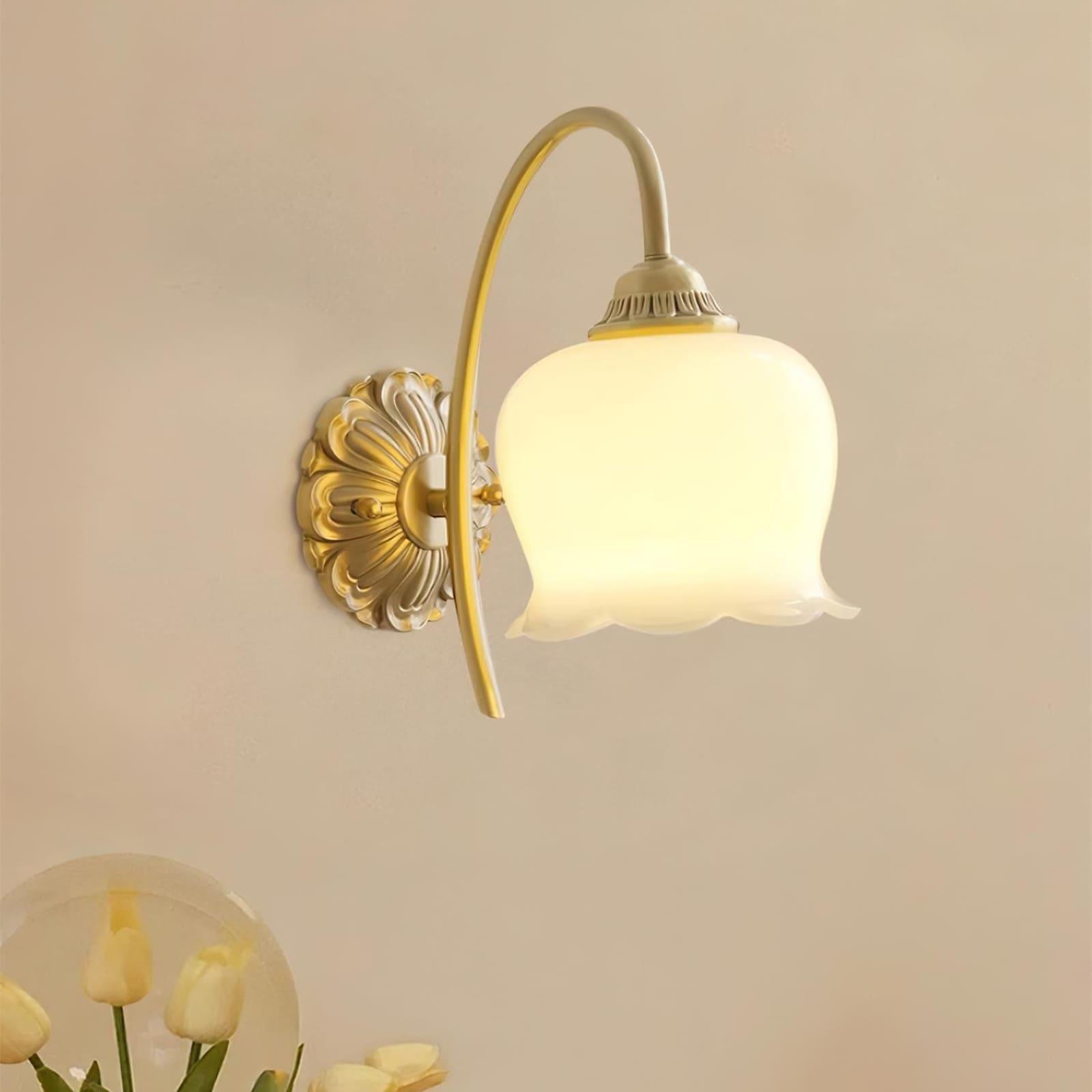 vintage mia wall lamp