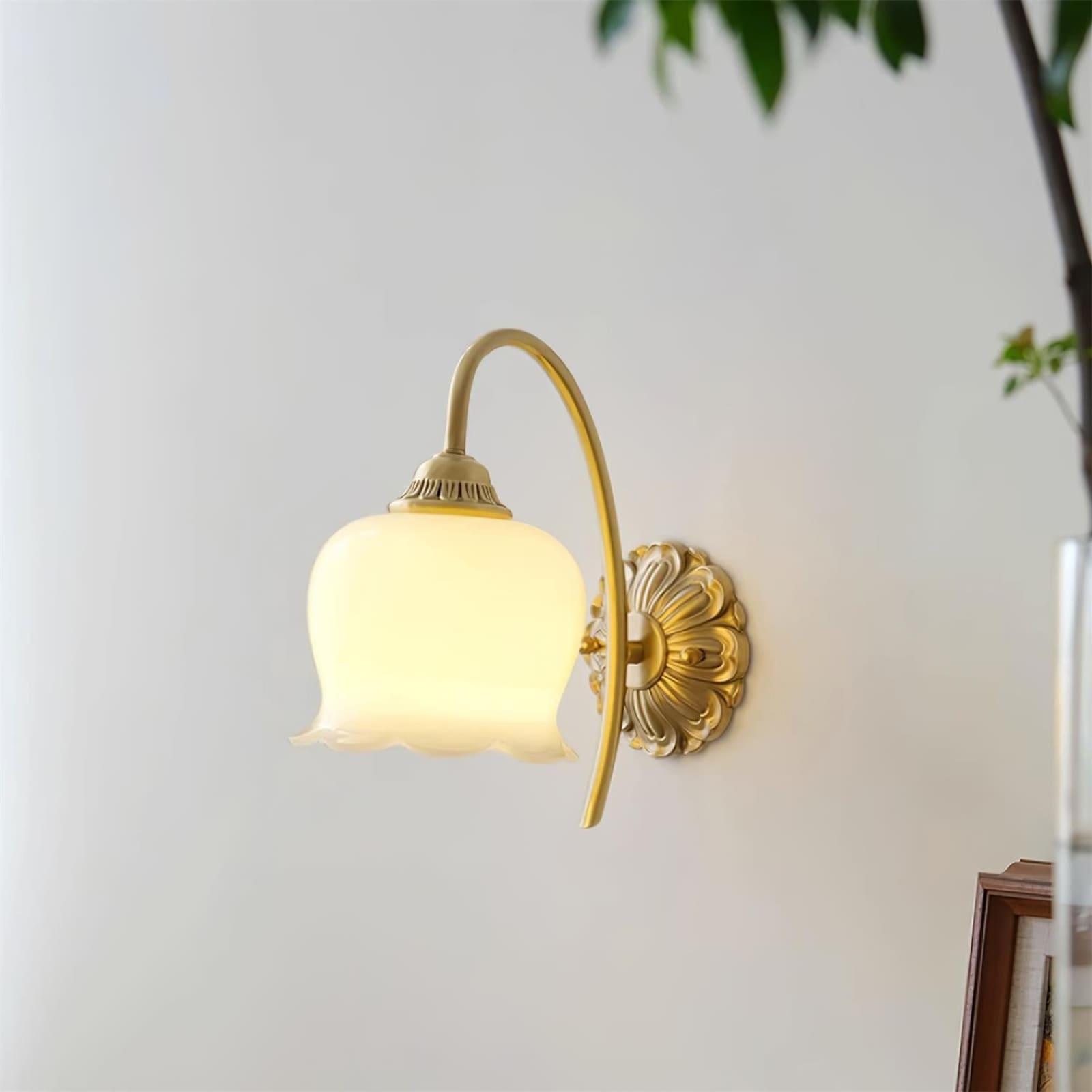 vintage mia wall lamp